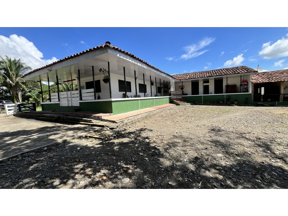 VENTA DE FINCA EN CAICEDONIA, VALLE, COLOMBIA - 3