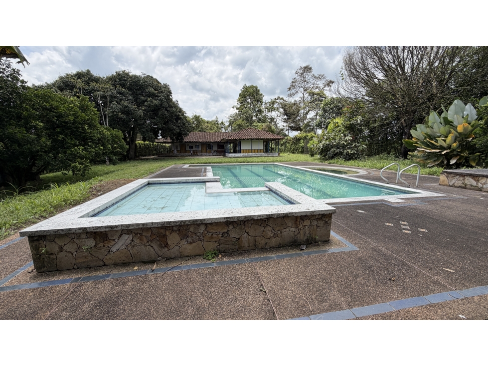 VENTA DE FINCA EN ARMENIA, QUINDÍO, COLOMBIA — foto 3