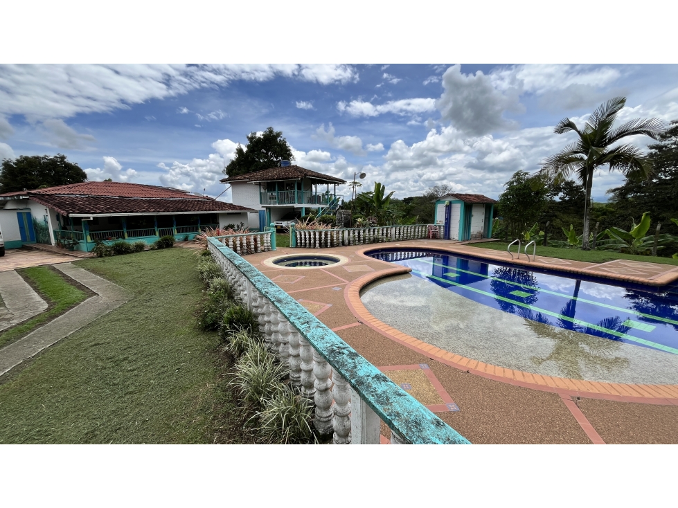 VENTA DE FINCA EN QUIMBAYA, QUINDÍO, COLOMBIA - 2