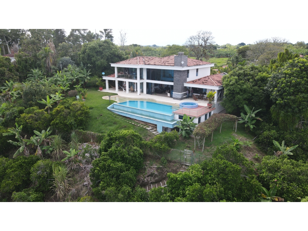 VENTA DE CASA CAMPESTRE EN TEBAIDA, QUINDÍO, COLOMBIA - 2