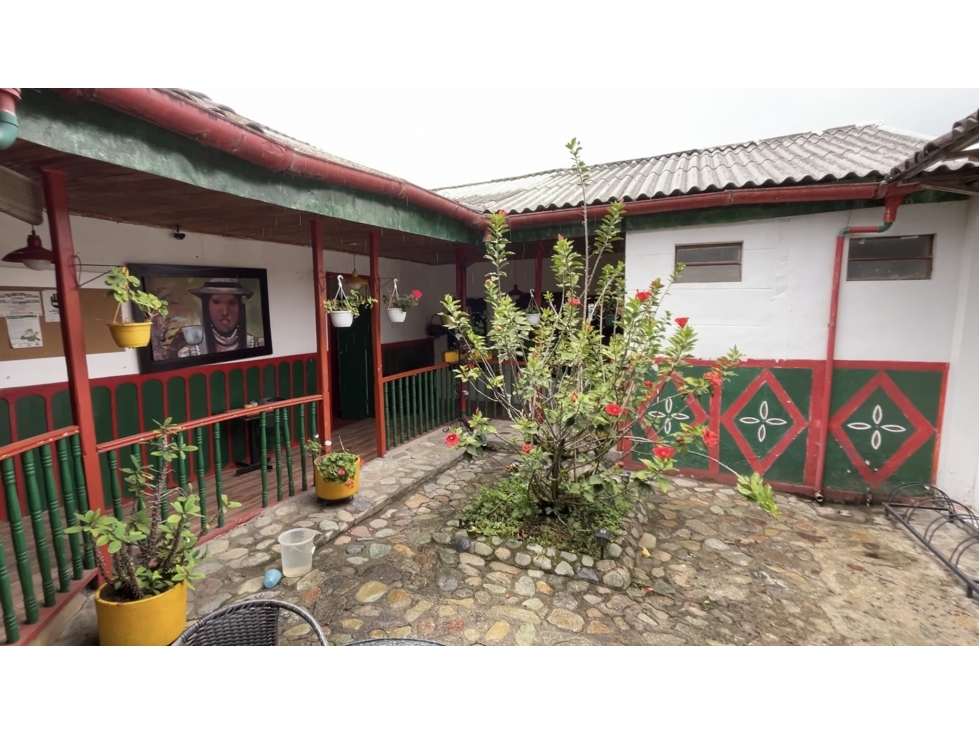 VENTA DE CASA - LOTE EN SALENTO, QUINDÍO, COLOMBIA - 2