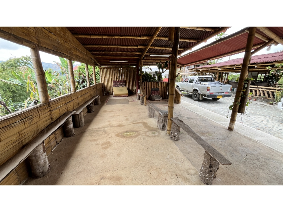VENTA DE FINCA-HOTEL EN FILANDIA, QUINDÍO, COLOMBIA - 2