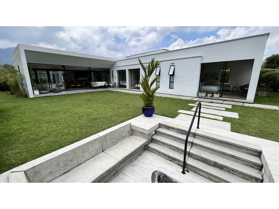 VENTA DE CASA EN EL NORTE DE ARMENIA, QUINDIO, COLOMBIA