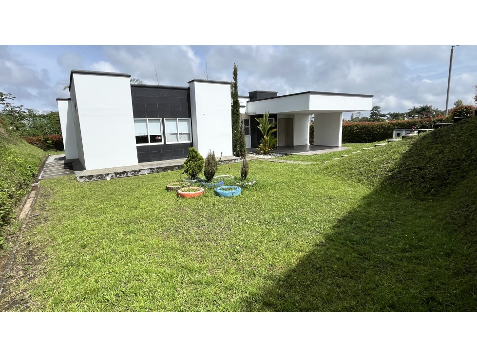 VENTA DE CASA EN CONDINA, PEREIRA, RISARALDA