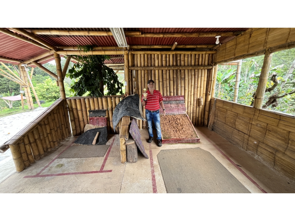 VENTA DE FINCA-HOTEL EN FILANDIA, QUINDÍO, COLOMBIA - 5