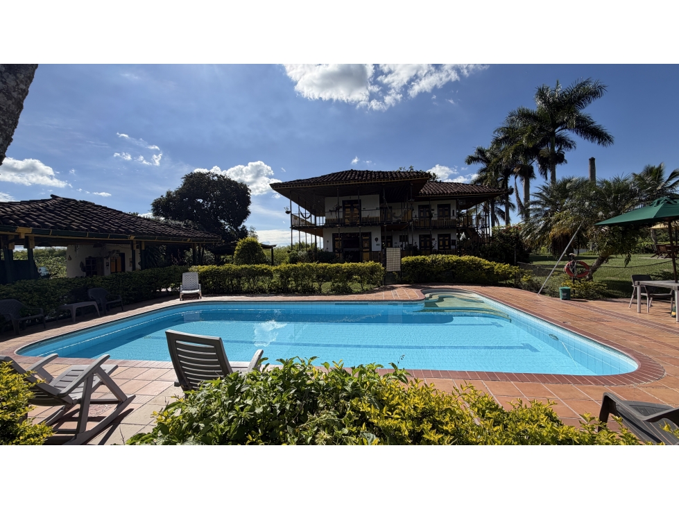 VENTA DE FINCA-HOTEL EN MONTENEGRO, QUINDÍO, COLOMBIA - 4