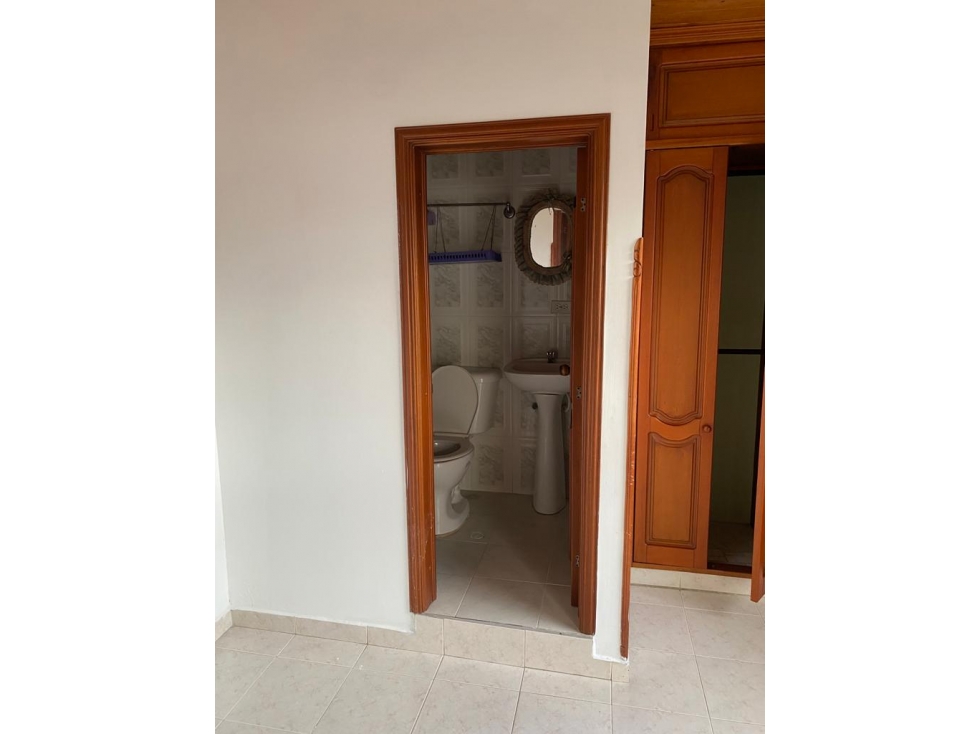 APARTAMENTO EN ARRIENDO / VILLA CLAVER CALLE 200 / PISO 2 — foto 2