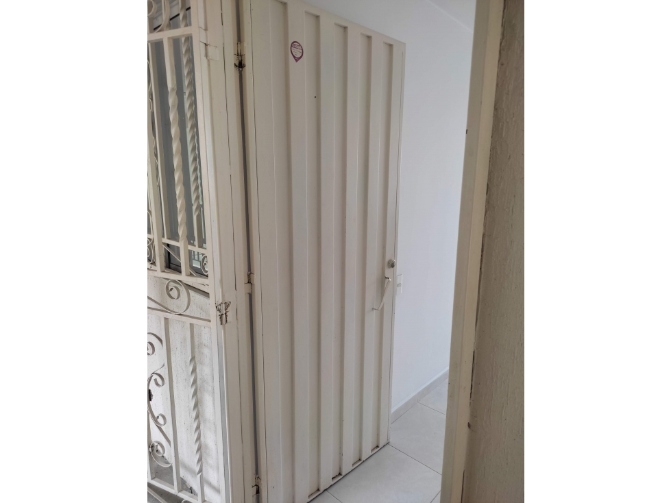 APARTAMENTO EN ARRIENDO / RESERVA LA INMACULADA II / TO 14 PISO 4 — foto 3