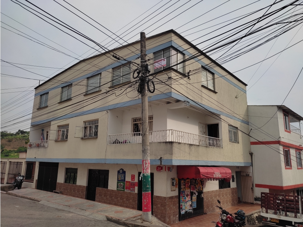 APARTAMENTO EN ARRIENDO / BARRIO LAS VILLAS / APTO 301