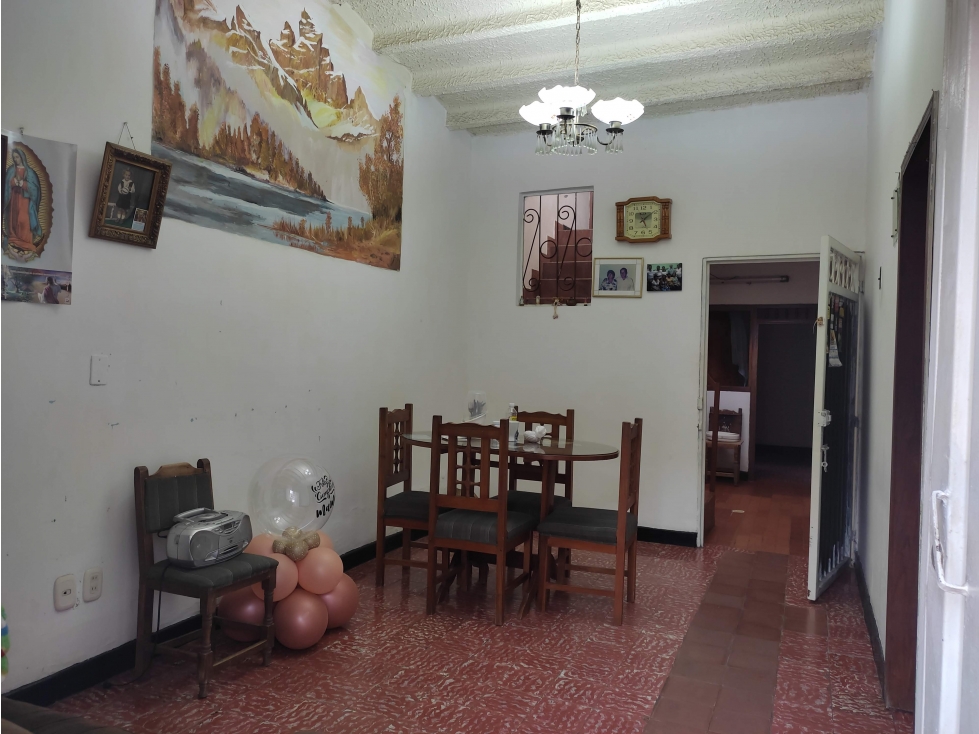 CASA EN VENTA / ZAPAMANGA 4 ETAPA — foto 4