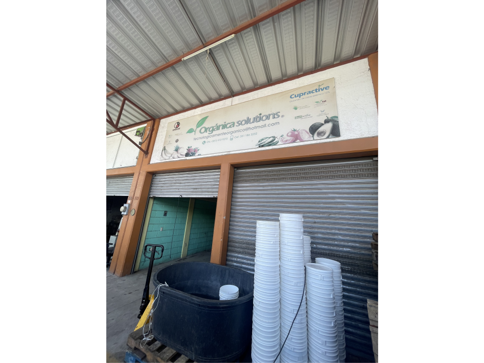 BODEGA EN VENTA O RENTA EN ZAMORA - 1