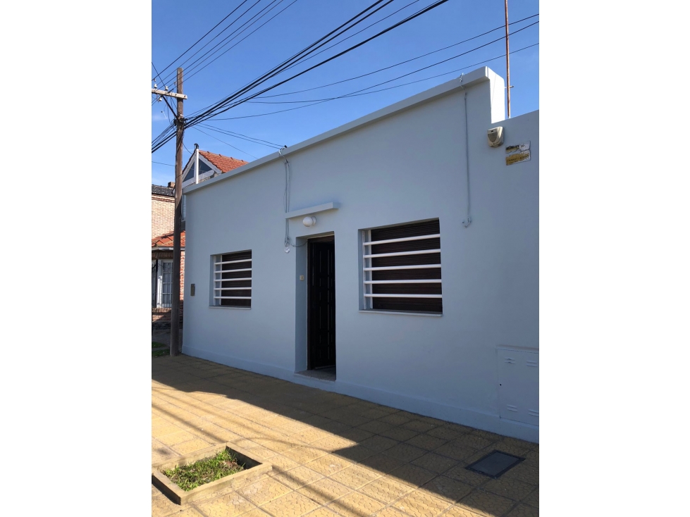 Venta | Casa | 2 dorm | Lamadrid y Estrada | Mariano Moreno - 2