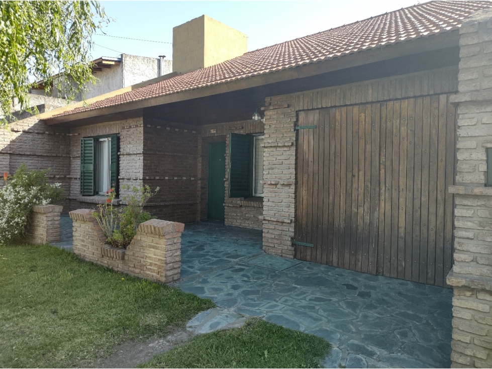 Venta | Casa | 2 dorm | L Heras y Pellegrini — foto 2
