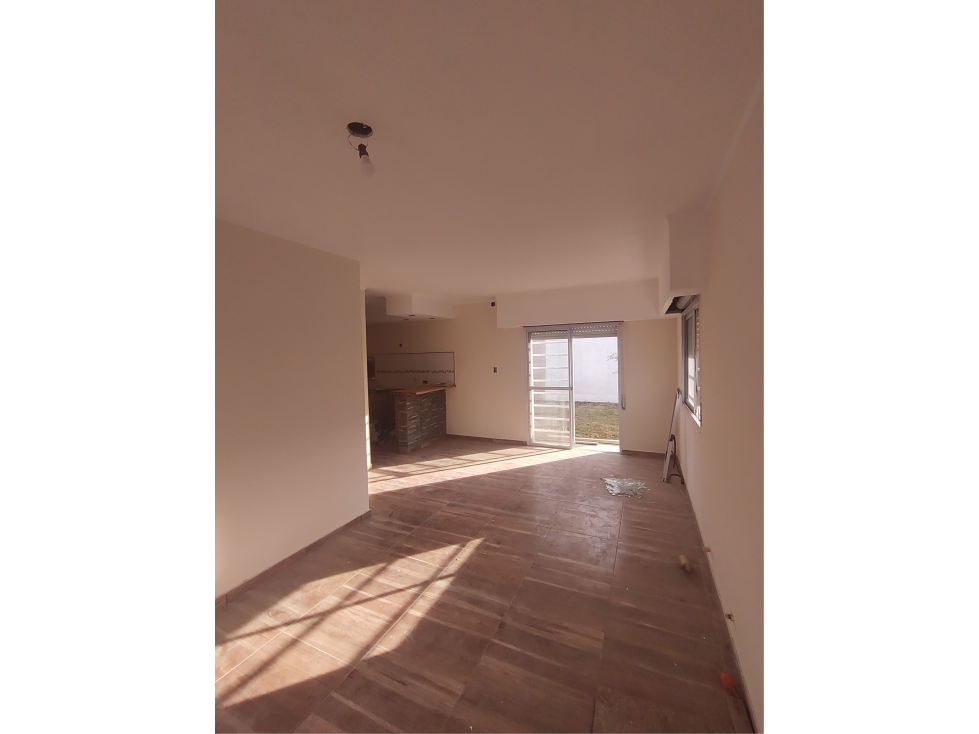 Venta | Casa | 2 dorm | J L Torres y Rio Negro - 5