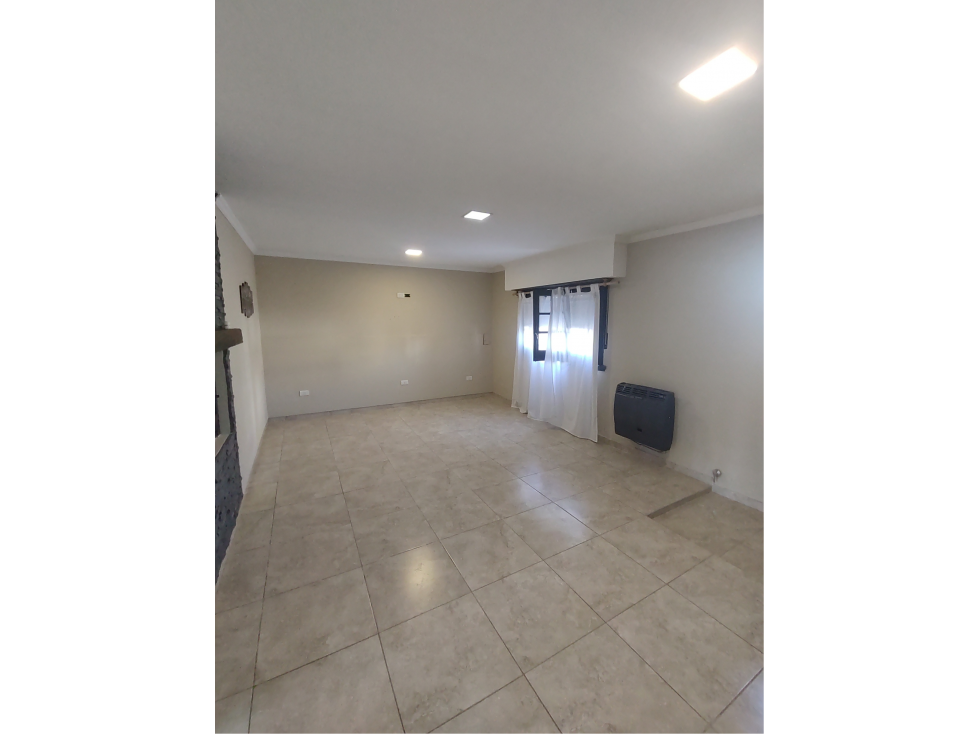 Venta | Casa | 3 dorm | Pueblo Nuevo - 2