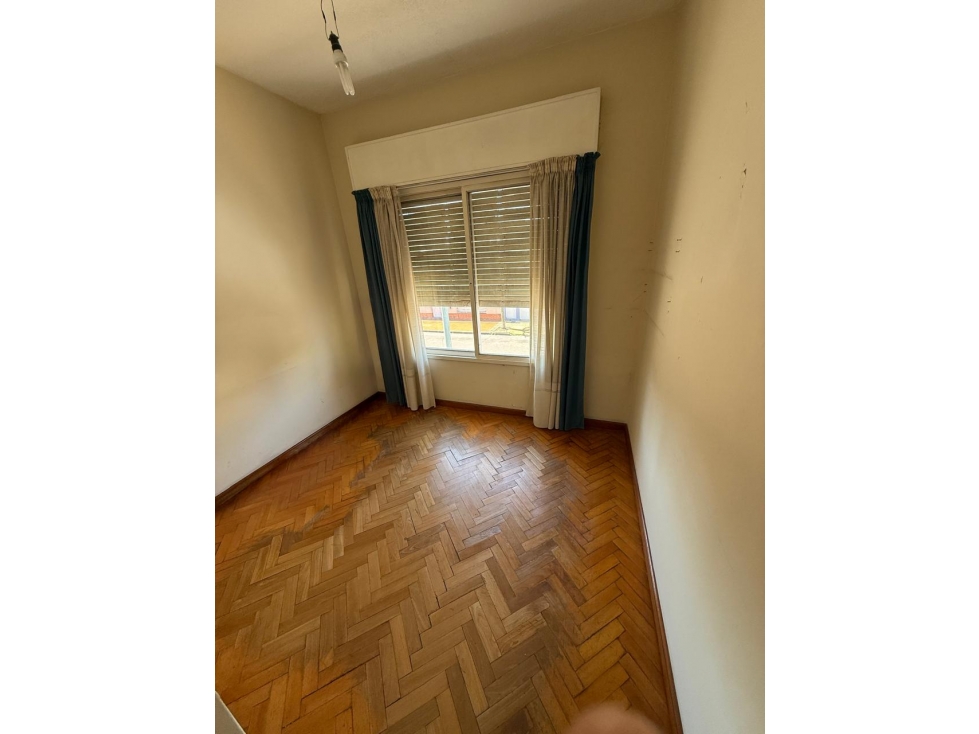 Venta | Casa | 4 dorm | Bolivar y V Lopez — foto 6