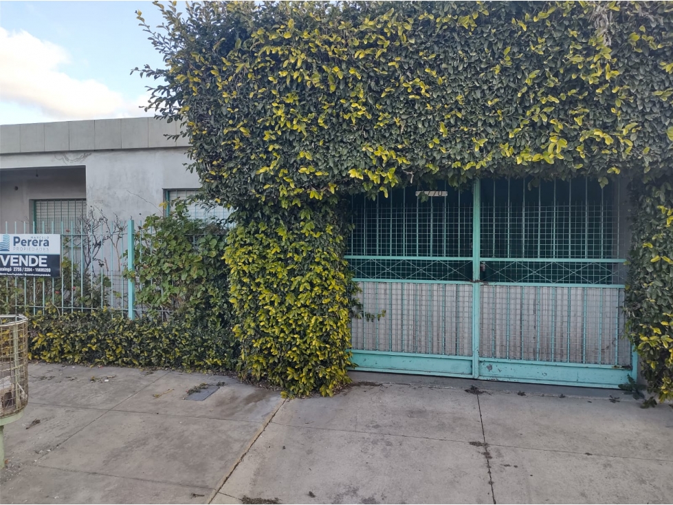 Venta | Casa | 2 dorm | Canaveri y Laprida - A restaurar - 3