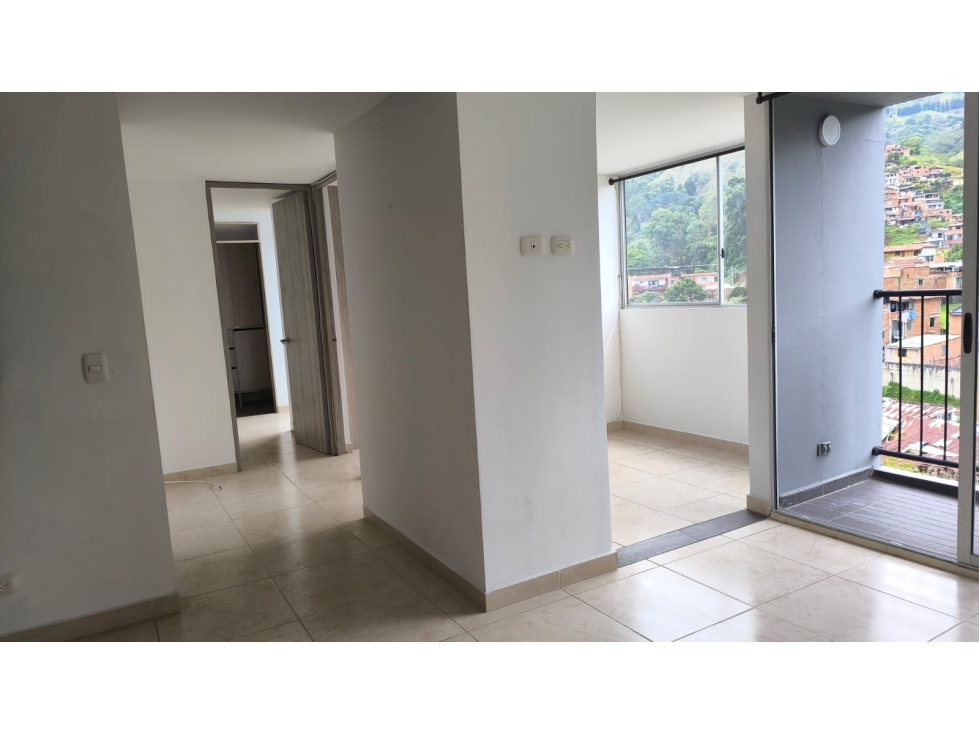 Venta de apartamento en la estrella, sector Tablaza — foto 3