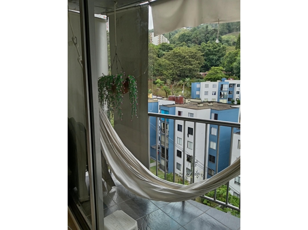 Venta de apartamento en Medellin, sector loma del indio