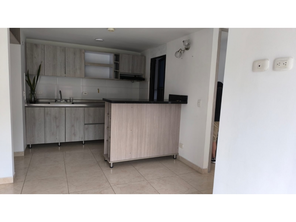 Venta de apartamento en la estrella, sector Tablaza — foto 5
