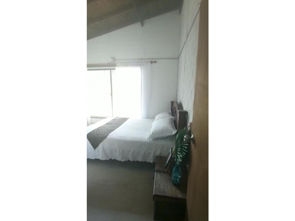 VENCAMBIO FINCA EN EL CHAPARRAL — foto 3