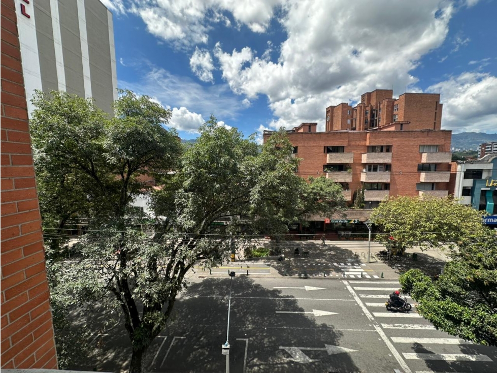 (C) Venta de apartamento en laureles, cerca a estación del metro