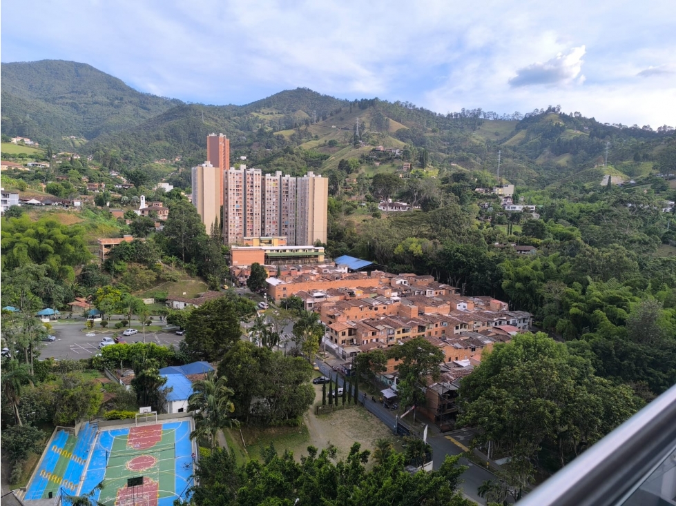 Venta de apartamento en Sabaneta, sector la Doctora