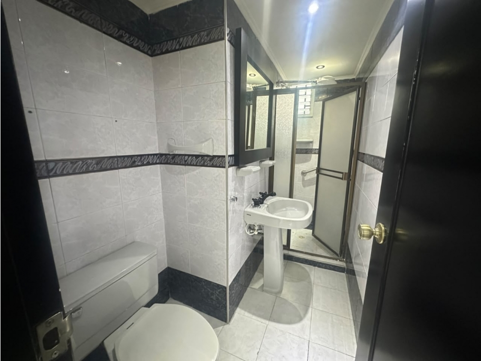 Venta de apartamento en laureles — foto 6