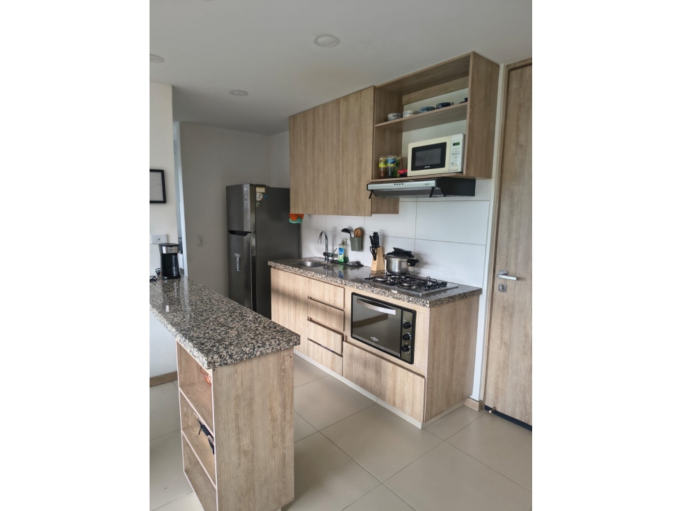 Venta de apartamento en sabaneta, sector san remo — foto 3