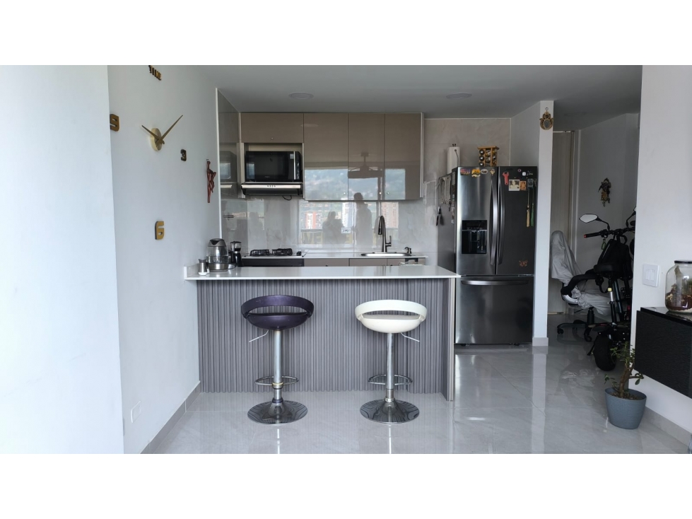 Venta de apartamento en Itagüí, sector Suramérica — foto 4