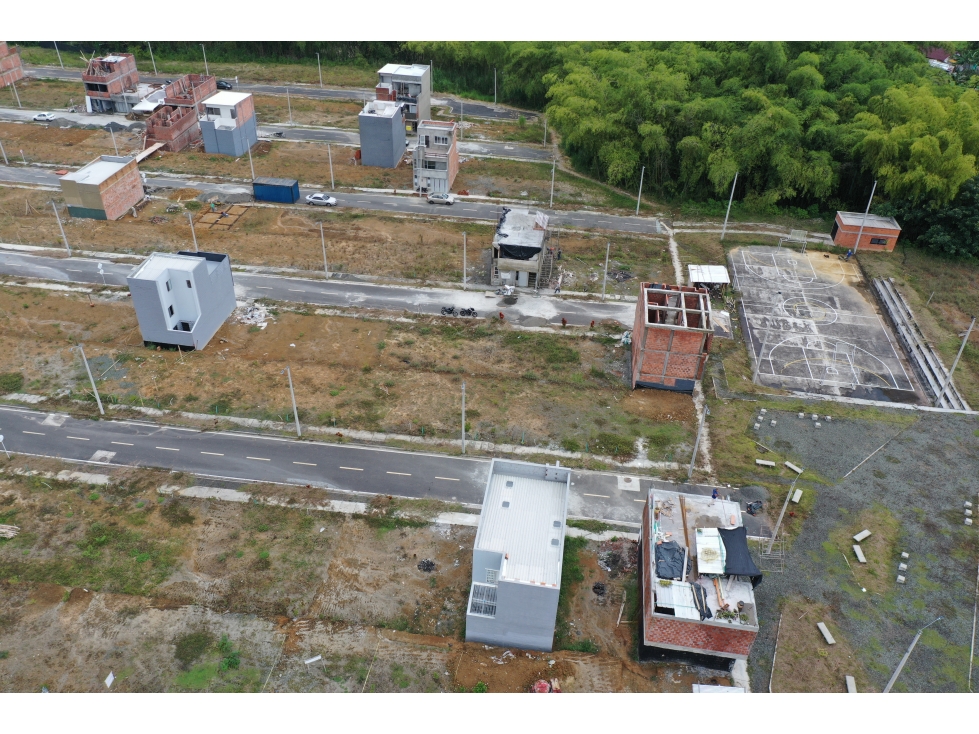 ¡OPORTUNIDAD DE INVERSIÃN! VENTA DE LOTE URBANO EN MAKARI - 2