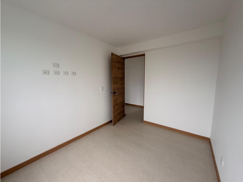 SE VENDE APARTAMENTO EN MONTEVEDRA PISO 3 — foto 6