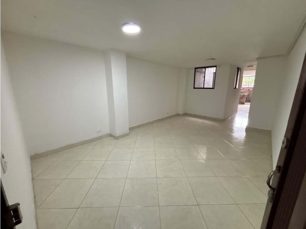 Venta de casa en Itagüí, zona céntrica — foto 2