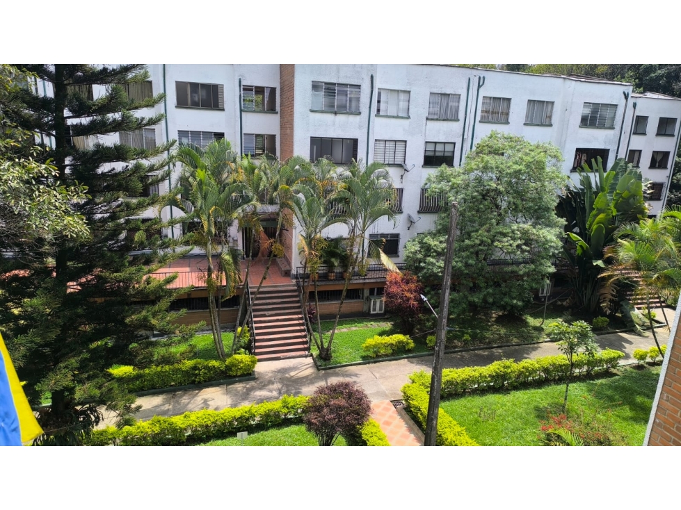 Venta de apartamento en Medellín, cerca de la 80