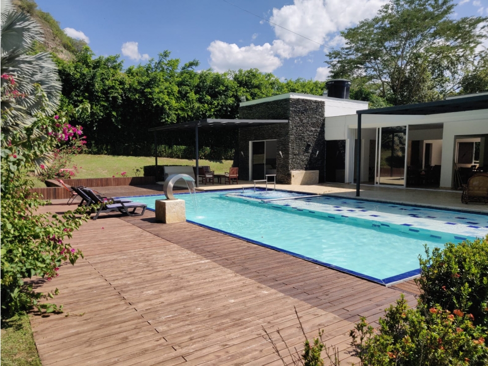 FINCA EN VENTA ENTRE SAN JERONIMO Y SANTA FE DE ANTIOQUIA. — foto 2