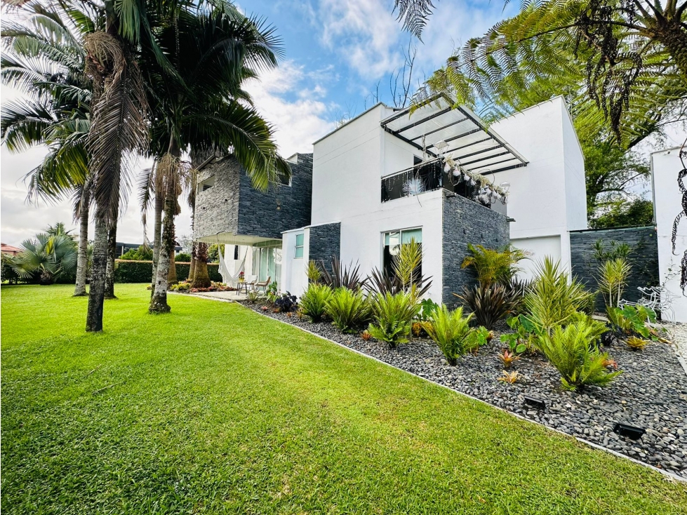 VENTA CASA LLANO GRANDE SECTOR CABECERAS