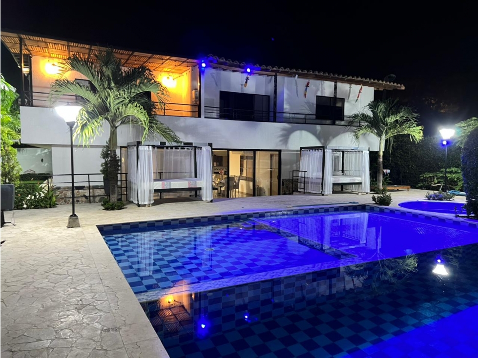 CASAFINCA EN SOPETRAN, VIA SAN JERONIMO A SANTA FE DE ANTIOQUIA — foto 2