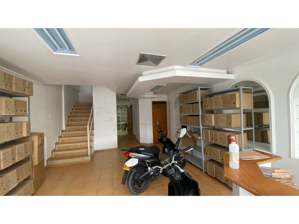 LOCAL COMERCIAL EN ARRIENDO EN EL CENTRO DE MONTERIA