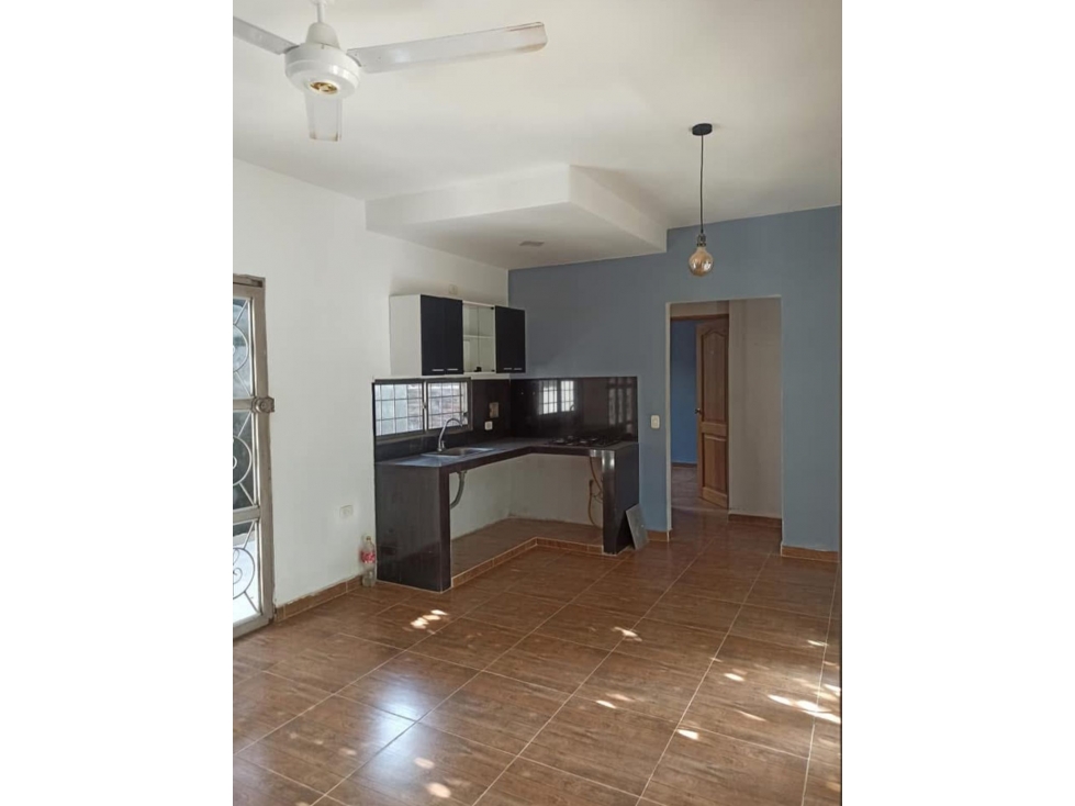 CASA EN VENTA EN CERETE — foto 3