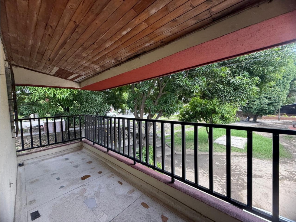 CASA PARA REMODELAR DE OPORTUNIDAD EN VENTA - MARGEN IZQUIERDA — foto 5