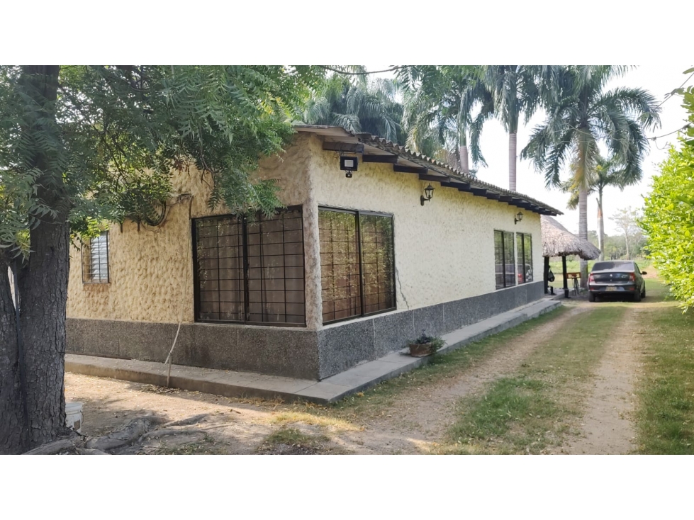 CASA CAMPESTRE EN VENTA POR LA UNIVERSIDAD PONTIFICIA