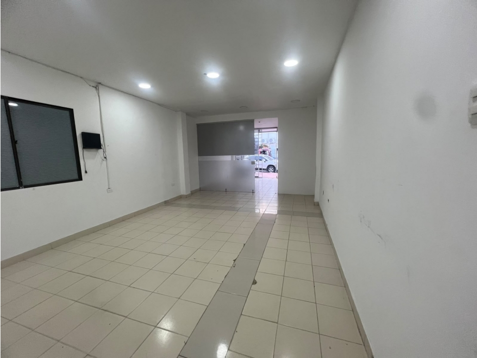 LOCAL DE OPORTUNIDAD EN EL CENTRO DE MONTERIA — foto 4