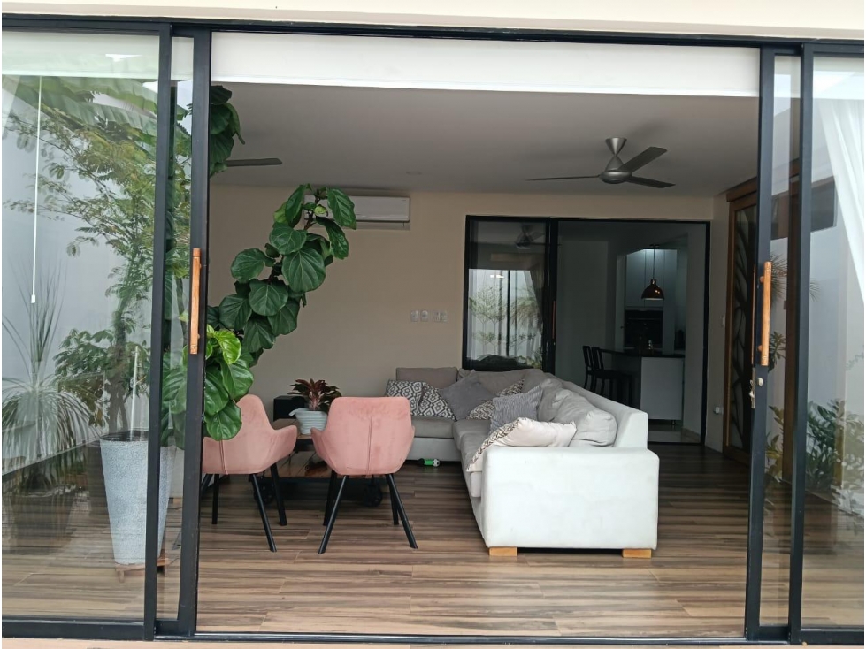 SE ARRIENDA/ VENDE HERMOSA CASA EN MONTERIA