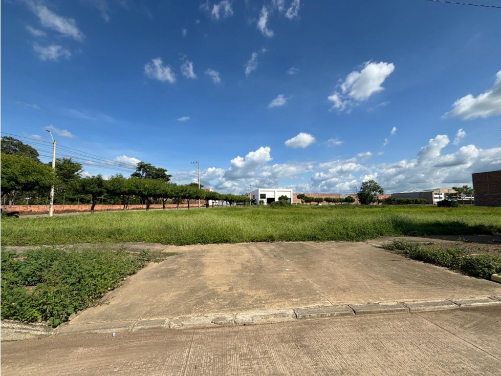 SE VENDE LOTE EN ZONA INDUSTRIAL DE MONTERIA