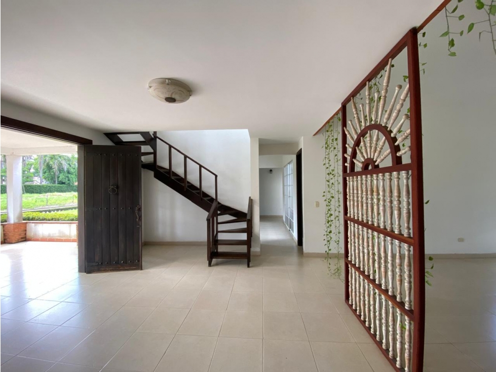 VENDO/ARRIENDO CASA CAMPESTRE EN MONTERIA