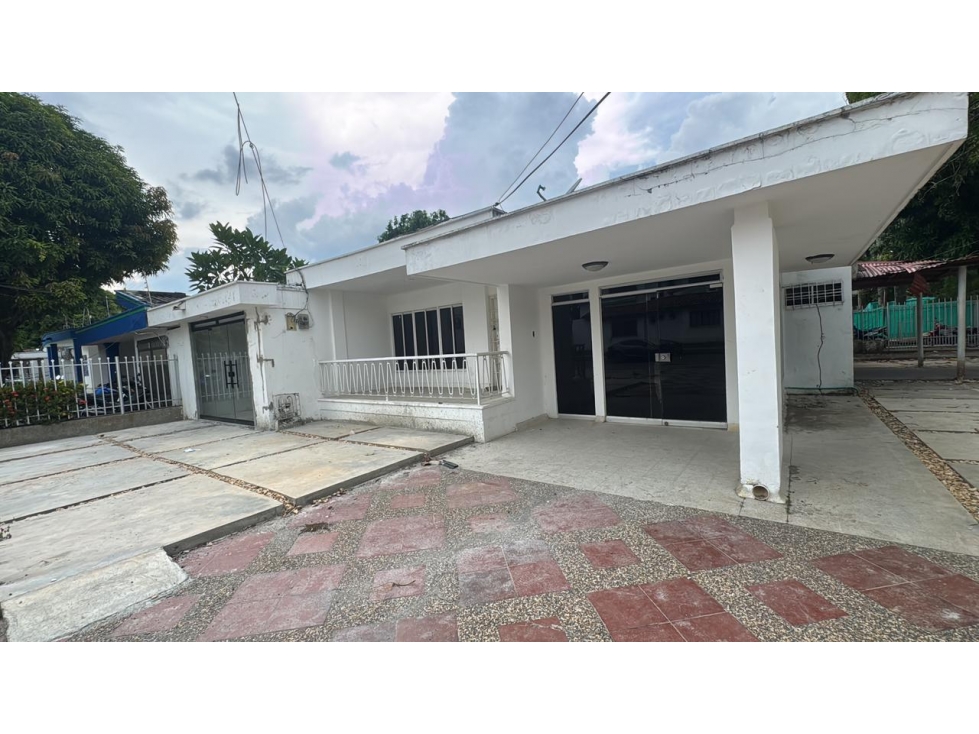 CASA EN ARRIENDO PARA USO COMERCIAL EN PASATIEMPO MONTERIA — foto 2