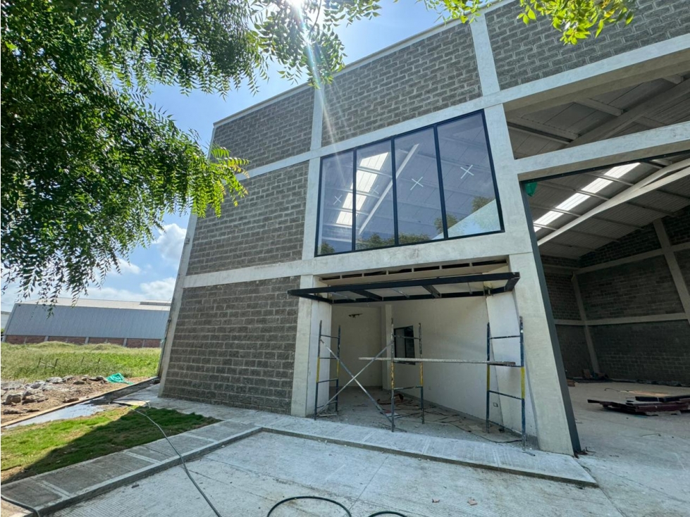BODEGA EN VENTA EN PARQUE INDUSTRIAL DE MONTERIA - 1