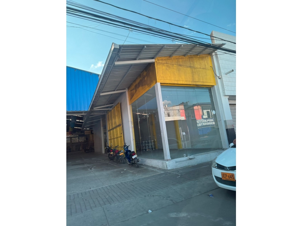 LOCAL EN ARRIENDO EN ZONA COMERCIAL EN MONTERIA — foto 2