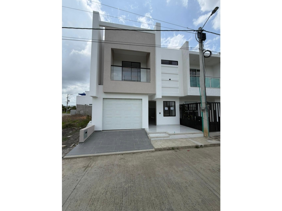 CASA PARA ESTRENAR EN ROSENDO GARCES - MONTERIA