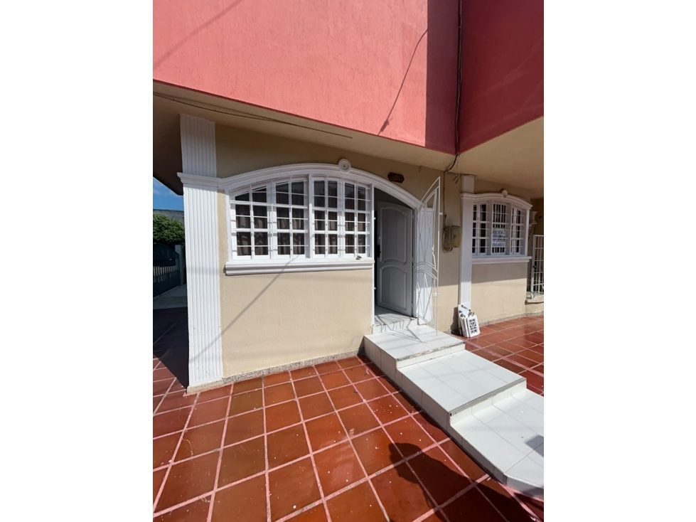 APARTAESTUDIO EN ARRIENDO EN LA JULIA MONTERIA